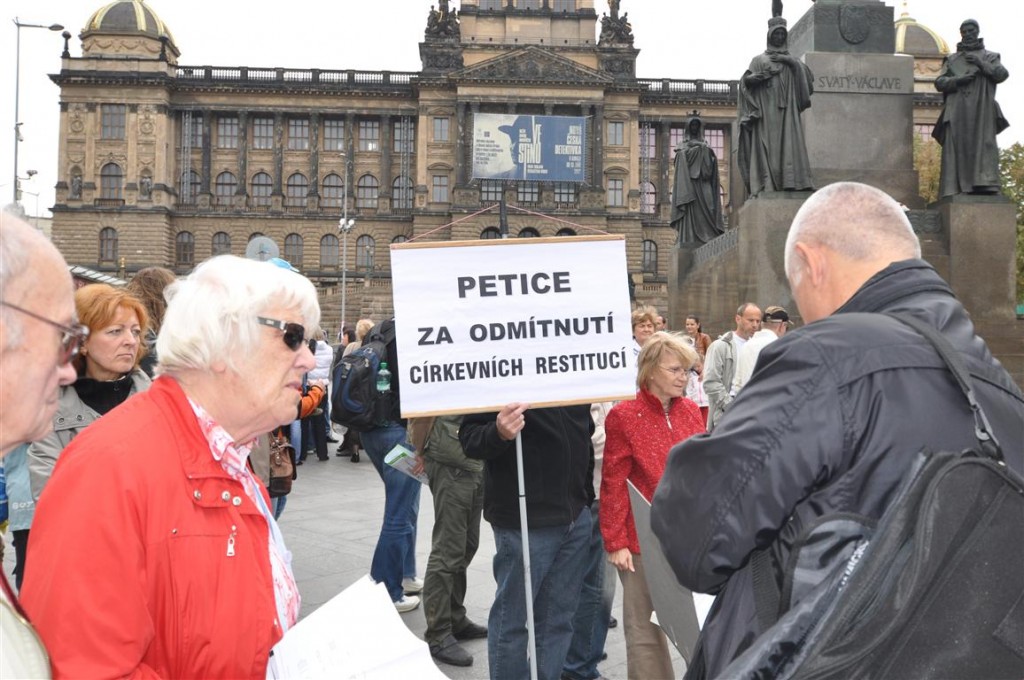 Demonstrace Václavské náměstí 28.9.2012